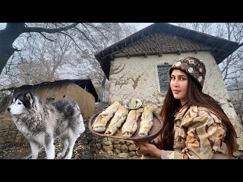 Cooking rolled steak with lamb belly in teak! Country