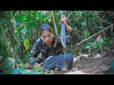 Detect, track and chase wild boars, survival alone
