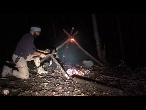solo camping ASMR: Solo Camping in the Autumn Forest