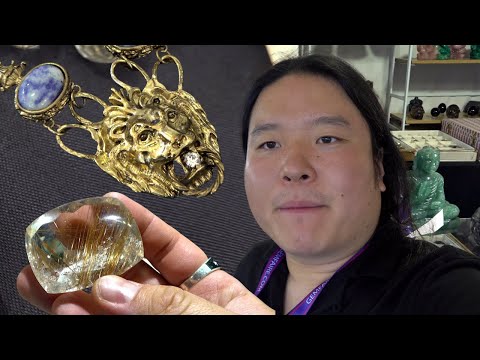 Vintage Jewelry, Beautiful Crystals Gem Faire Santa