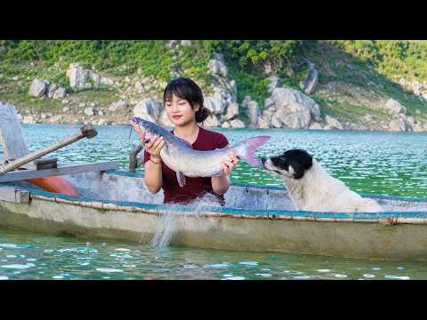 Hours Alone on the Lake – Fishing, Cooking and Surviving