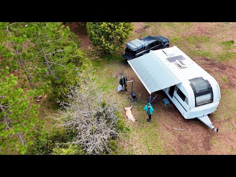 SAĞANAK YAĞMUR ALTINDA EV KONFORUNDA KARAVAN İLE SOBALI