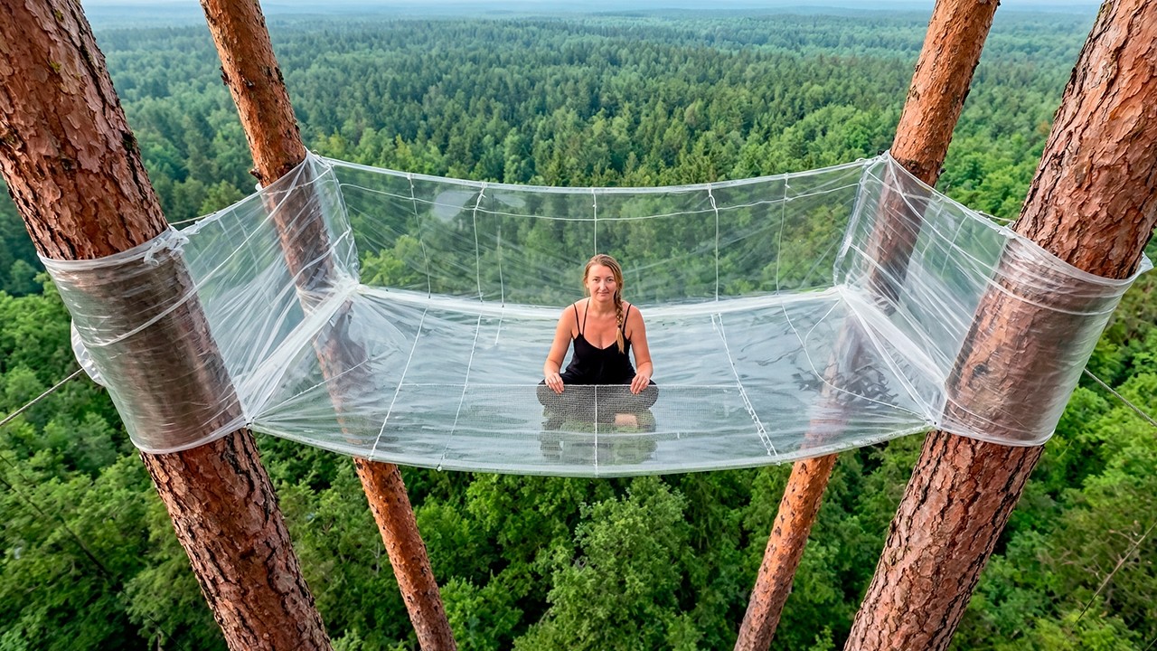 Wilderness survival Building a cozy shelter from plastic