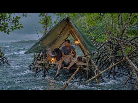 SOLO SURVIVING CAMPING IN MANGROVE FOREST RIVER