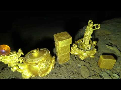 searched for treasure in the wild and found super treasure