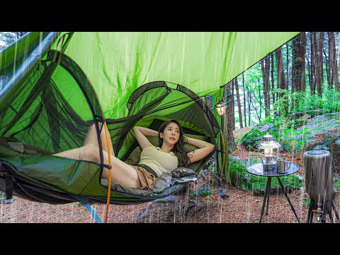 CAMPING UNDER THE RAIN SHOWER WITH A NEW HAMMOCK