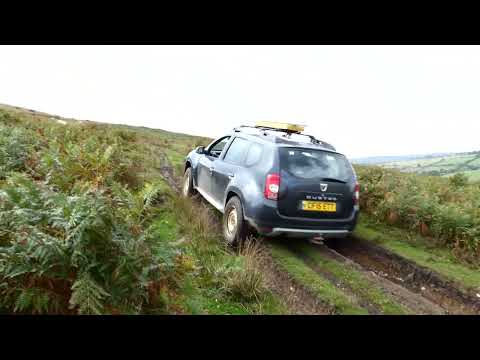 Driving the TWUID SO1275-01 greenlane in a Dacia Duster 4x4