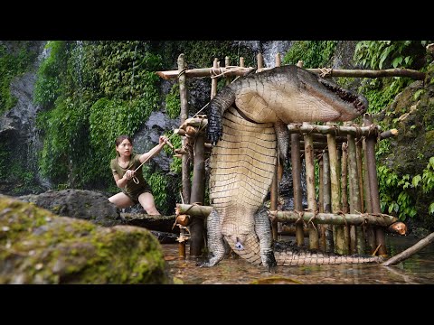 Skills, making traps to catch crocodiles, survival alone