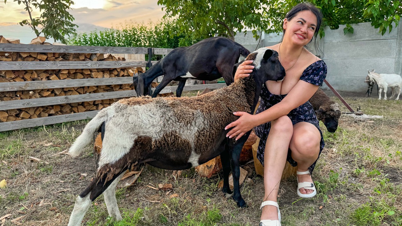 Peaceful Rural Life with Family and Simple Homemade Recipes