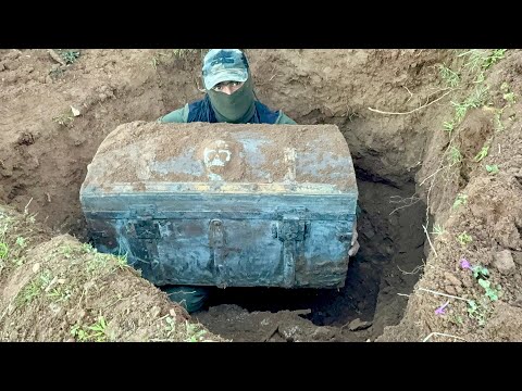 We Found a Huge Treasure But Something Was There Gold