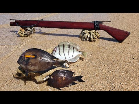 I Built a Primitive Speargun from Scratch - Primitive