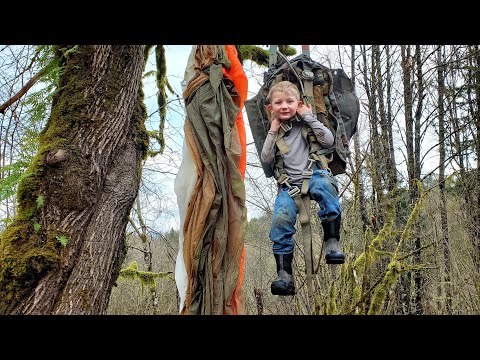Plane Crash Survival Camping & Bushcraft Shelter