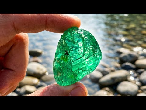 These 7 Simple Rocks Most People Ignore Hide Emeralds,