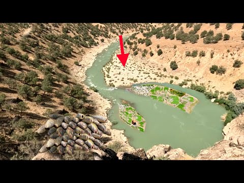Life on a Hidden Island Fishing & Gardening with a Nomad