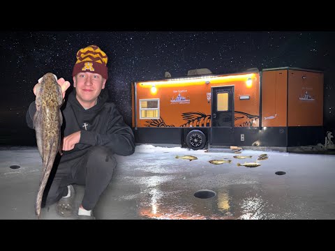 48 Hours Fishing and Camping in a LUXURY Ice Castle