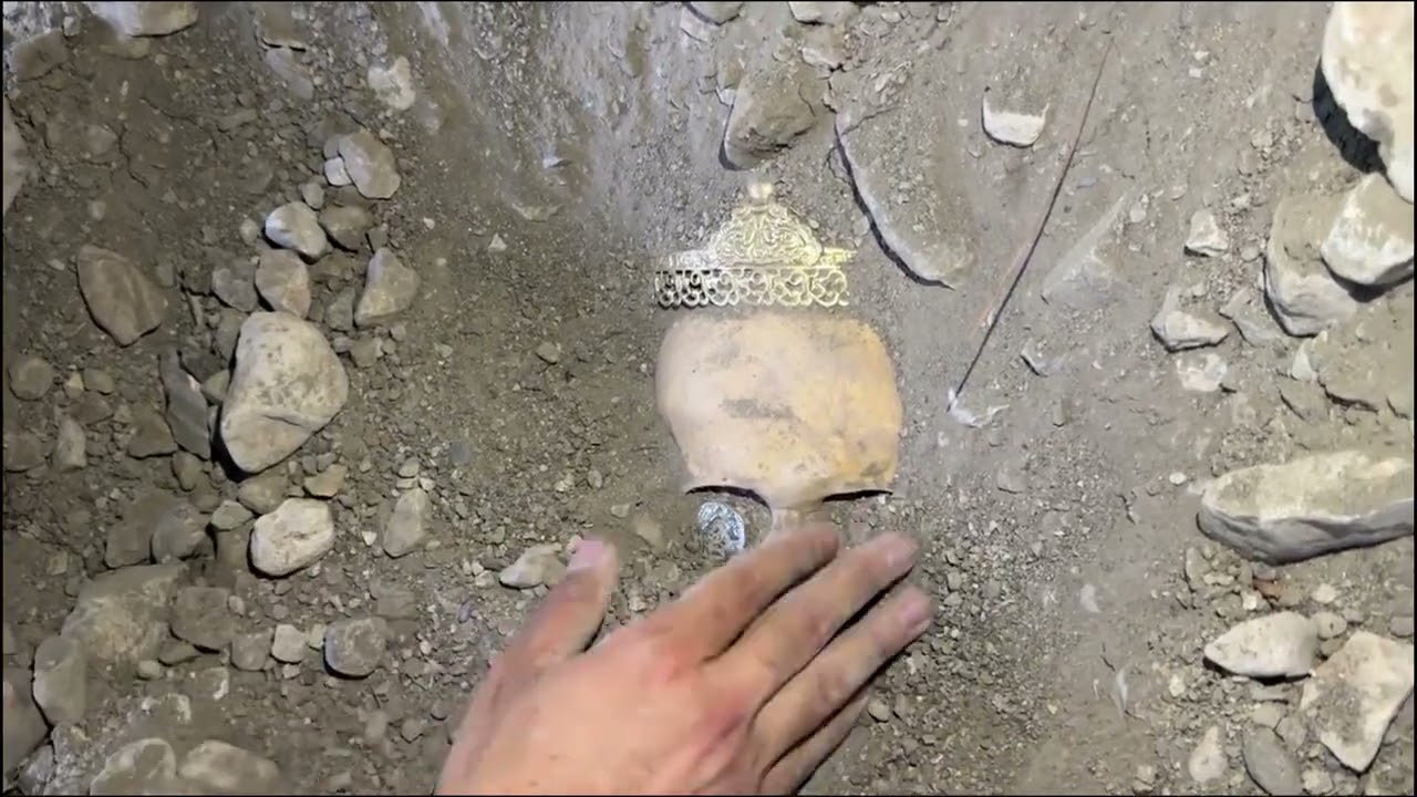 Kral Mezarı Bulundu Gizemli Kalenin Sırrı Çözüldü