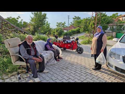 BÜYÜKLERİMİZİ ZİYARETE GİDİYORUZ HATİCE HANIMLA TAVUKLARDAN