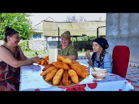 Grandma's Special Recipe Fried Buns (Piroshki)