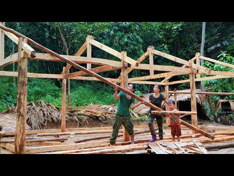 Help husband and children build wooden houses, farm life,