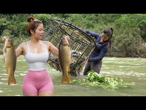 Fishing With Primitive Methods, Traditional Fish Trap