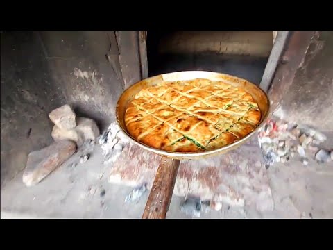 Köy Ekmeği / Köy Fırınında Tepsi / Village Bread ekmek