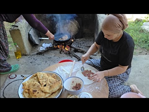 ANNEMİN EN SEVDİĞİBABAMIN BİR TANE BİLE BİTİREMEDİĞİÇİĞ
