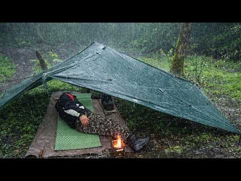 Solo Camping in Heavy Rain Overnight with Only a Tarp