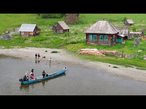 Life in remote villages of Altai mountains. Life in Russia