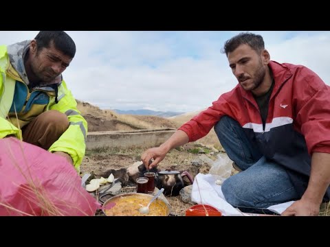 ERKEK ELİNDEN AKŞAM YEMEĞİ SÜT ÇORBASI-DAĞDA YEMEK