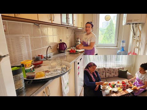 ELİF KIZIMIN EVİNE MİSAFİR OLDUK SABAH KAHVALTIMIZ