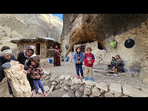 Life in the mountains: the story of a nomadic family