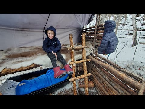 Bushcraft Bunkbed Winter Camping Trip (Building a Winter