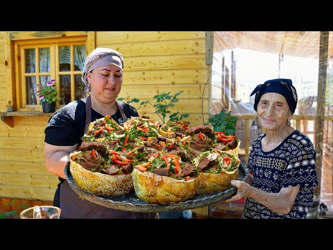 Delicious Meat Bowls Made by Grandma from Fresh Vegetables