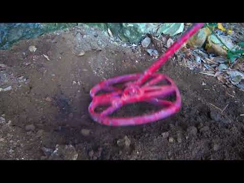 Found Gun, 7 knives and a Safe Underwater in the River