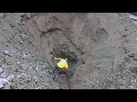 Barge unloading Satisfying VIdeo