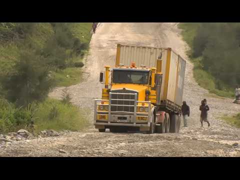 Papouasie : La bourse ou la vie - Les routes de l'impossible