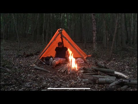 Solo Camping and Bushcraft: Camping in the Forest