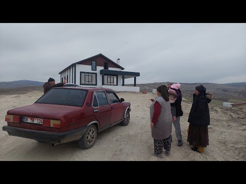 MİSAFİRLERİMİZİ YOLCU EYLEDİK HÜZÜNLENDİK VE KARLI BİR SABAH