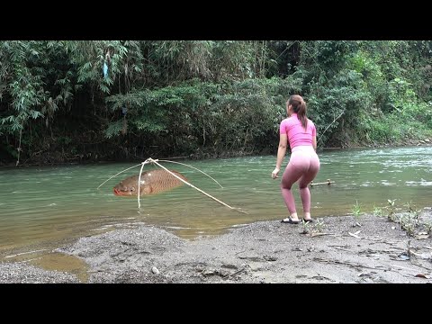 Full Video: Interesting Fishing Techniques of Young Women