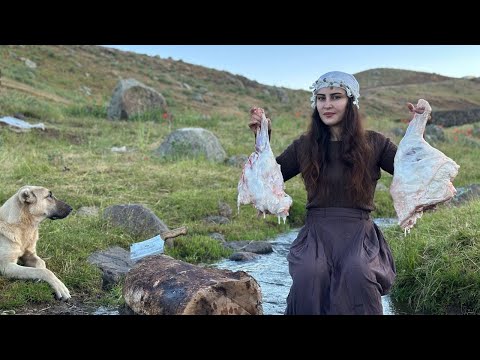 Baking homemade bread in the village! Cooking with mutton