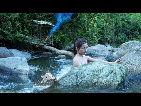 Catch crabs and wild fish - Build a shelter on the stream