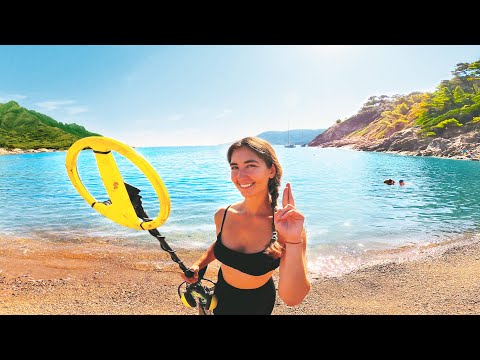 Metal Detecting a Popular Italian Bay (Underwater)