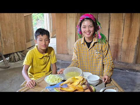 Fish-trapping skills: highland khai and his mother set