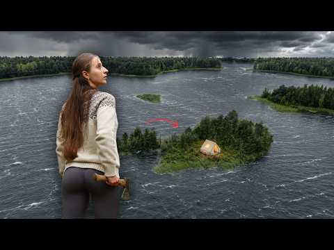 48 Hours Alone on a Wild Island in a Violent Storm Kayak