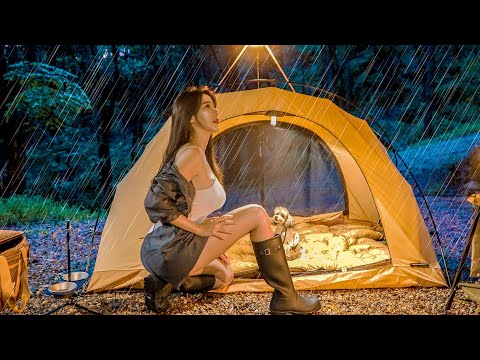 한여름밤 포근히 내리는 빗소리 들으며 아늑한 숲속 우중캠핑ㅣ감자전&순두부찌개ㅣ디얼스