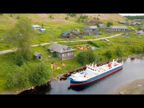 Life in a VILLAGE CUT OFF from Civilization in Russia. Life