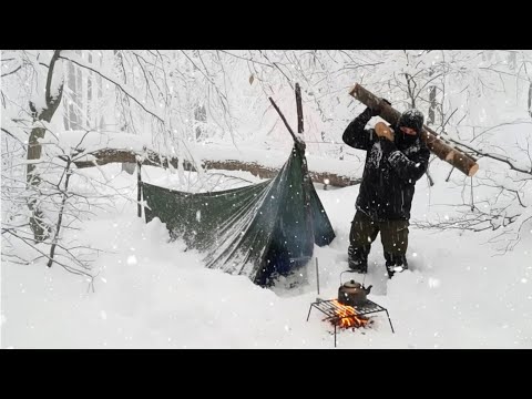 Survival Camp Under Heavy Snowfall A Scary Night in the