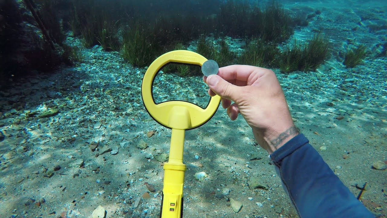 Berrak Suda Metal Dedektörle Hazine Avı - Scuba Diving