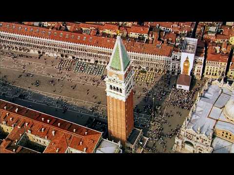 Les lumières d'Italie - Côtes d'Europe Vues du Ciel