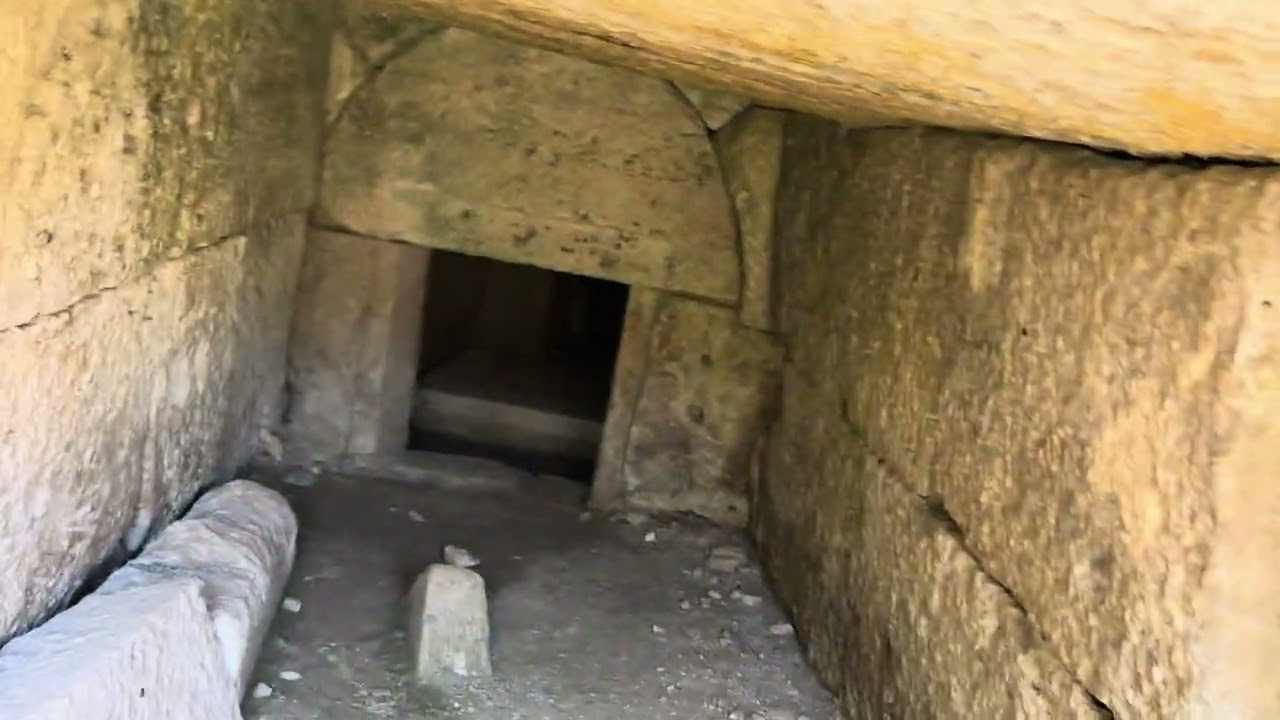 Safranbolu HacılarObası Köyü Kaya Mezarı